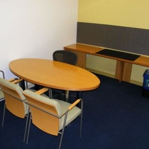 Geiger Executive Desk Set